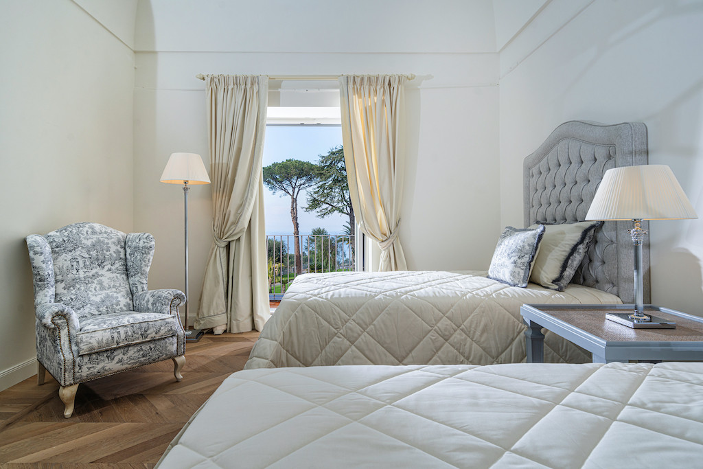 la_tuja_relais_du_parc_2034