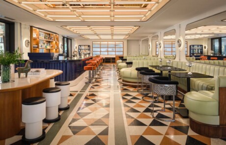 wh-flrwh-w-florence-july-2025-43-20752_Classic-Hor